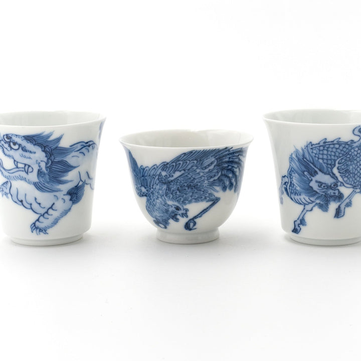 Blue and White Porcelain with Yunting Li