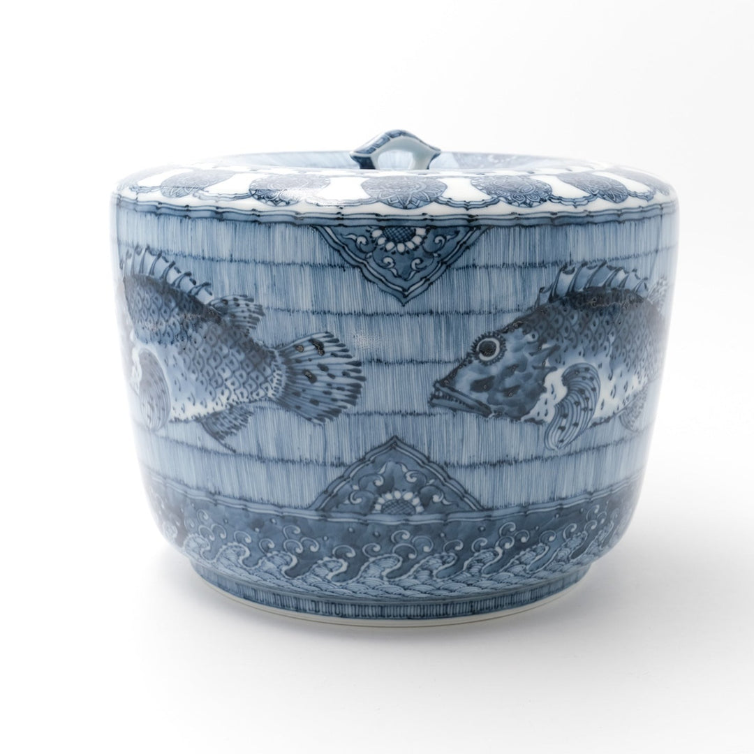 Blue and White Porcelain with Yunting Li