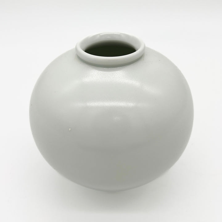 Mundobang Moon Vase